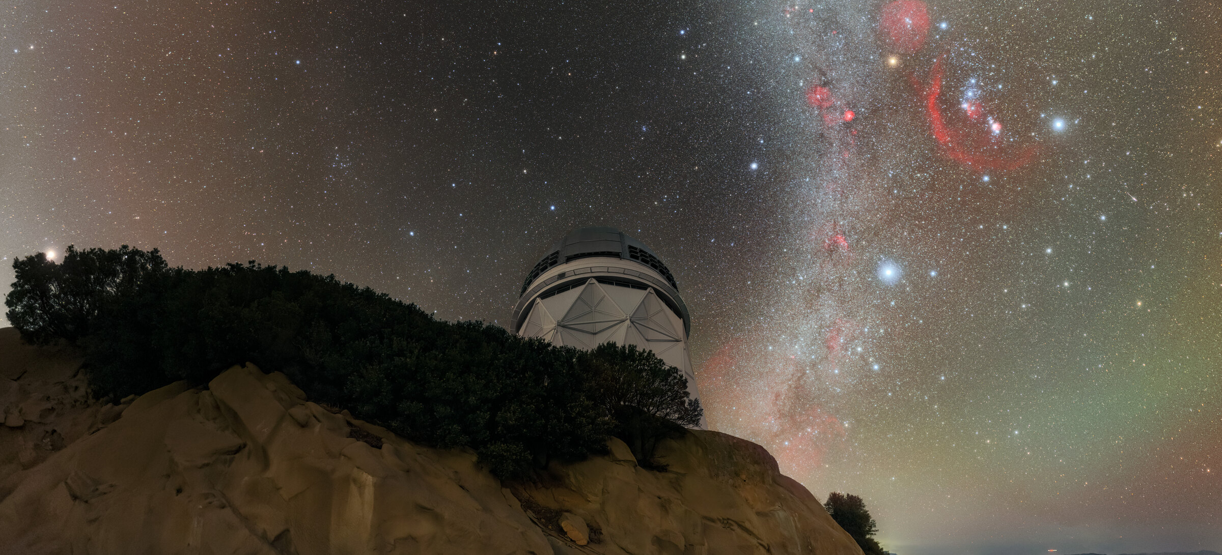 The Nicholas U. Mayall 4-metre Telescope at Kitt Peak beneath the Milky Way